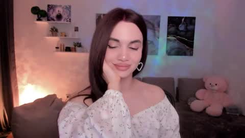 Tessa online show from 05.09.26