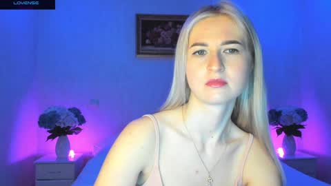 Snapshot of mellina_tey chatting on 12.24.24 Mellina online show from 12.24.24