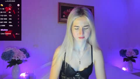 Snapshot of mellina_tey chatting on 02.04.25 Mellina online show from 02.04.25