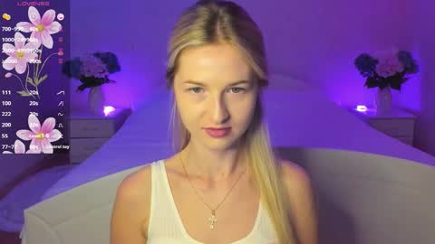 Snapshot of mellina_tey chatting on 09.18.25 Mellina online show from 09.18.25