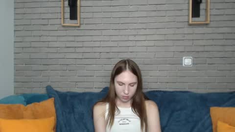 mellingi online show from 10.04.25