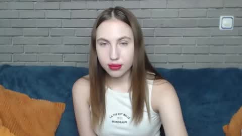 mellingi online show from 10.10.25