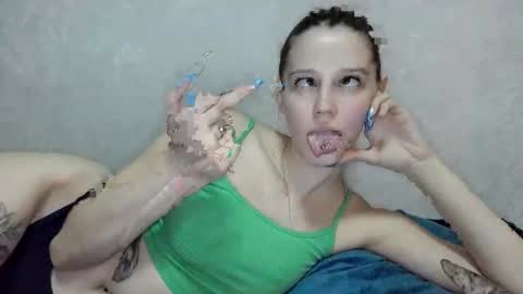 Snapshot of mellisamaxwell chatting on 11.30.25 Mellisa online show from 11.30.25