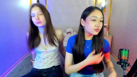 Snapshot of mellissaxmona chatting on 11.24.25 MelisaMona online show from 11.24.25