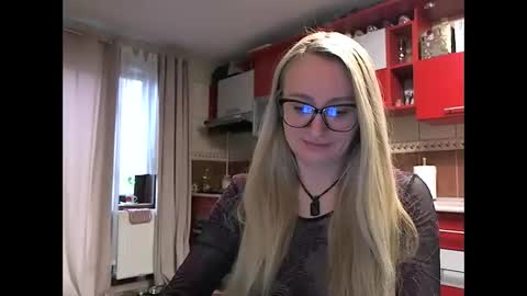 Melly online show from 02.13.26