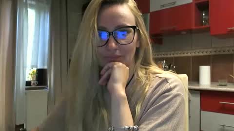 Melly online show from 05.18.26