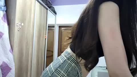 Nika online show from 04.30.26