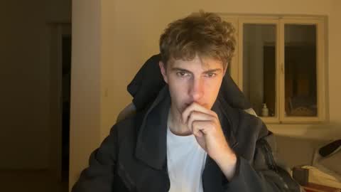 Snapshot of melodicass chatting on 10.30.25 Melodicass online show from 10.30.25