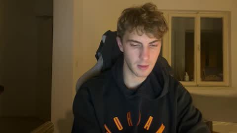 Snapshot of melodicass chatting on 11.02.25 Melodicass online show from 11.02.25