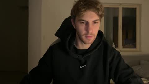 Snapshot of melodicass chatting on 11.13.25 Melodicass online show from 11.13.25