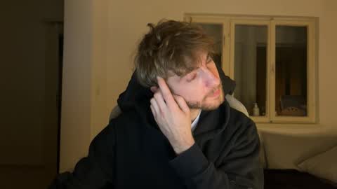 Snapshot of melodicass chatting on 11.27.25 Melodicass online show from 11.27.25