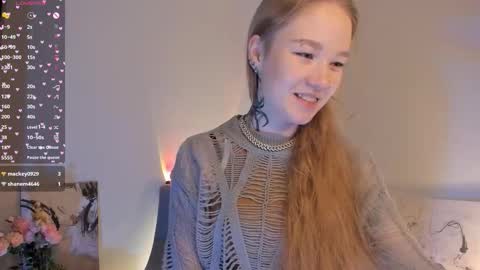 Snapshot of melodievejar chatting on 12.21.25 melodievejar online show from 12.21.25