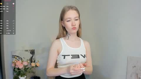 Snapshot of melodievejar chatting on 02.03.26 melodievejar online show from 02.03.26