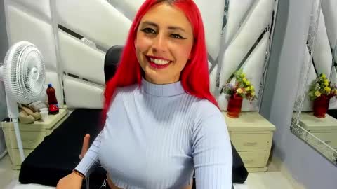 Snapshot of melody_klum chatting on 12.17.24 Melody online show from 12.17.24