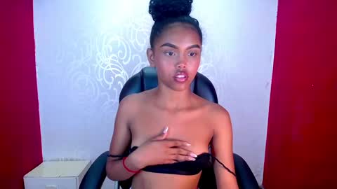 I AM MELODY online show from 12.10.24