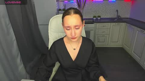 Snapshot of melodyoflovee chatting on 12.05.24 Kaylie online show from 12.05.24