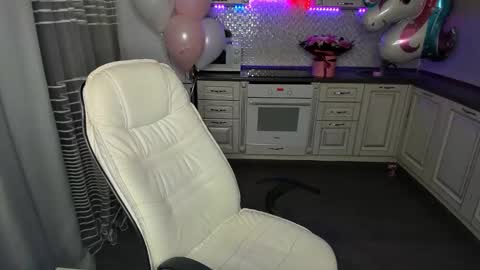 Snapshot of melodyoflovee chatting on 01.20.25 Kaylie online show from 01.20.25