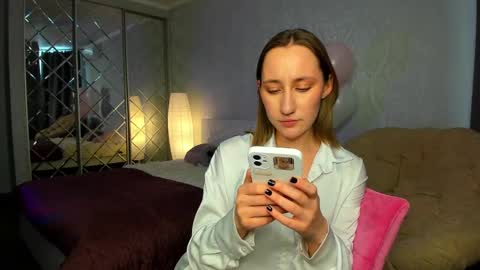 Snapshot of melodyoflovee chatting on 01.25.25 Kaylie online show from 01.25.25