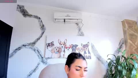 Snapshot of melodysnow chatting on 08.02.26 melodysnow online show from 08.02.26