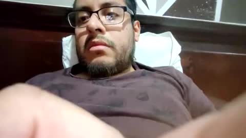 Snapshot of meltingdab chatting on 11.12.25 meltingdab online show from 11.12.25