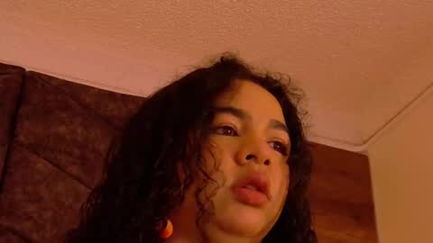  Memphis Williams  online show from 11.04.25