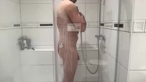 Hannes online show from 10.18.25