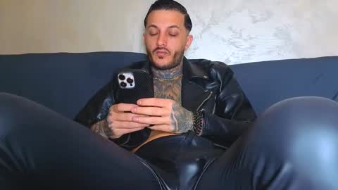 Fallow my ONLYFANS for xxx daily online show from 11.05.25