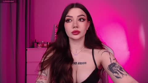 Snapshot of meow__baby chatting on 01.16.25 Amy Meow online show from 01.16.25
