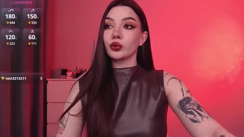Snapshot of meow__baby chatting on 02.10.25 Amy Meow online show from 02.10.25
