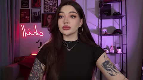 Snapshot of meow__baby chatting on 11.18.25 Amy Meow online show from 11.18.25