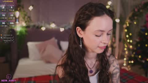 Heeyyooo Im Nans Subscribe to me I will be glad online show from 12.22.24