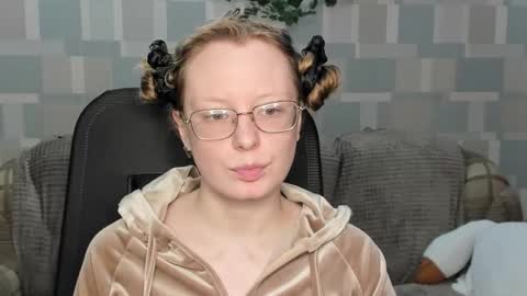 meowcr online show from 12.18.25