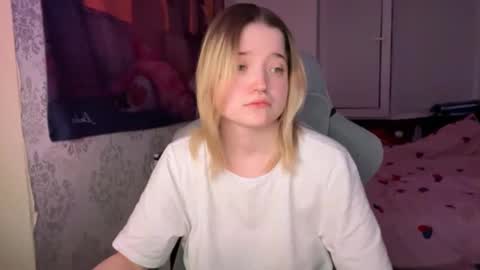 meowme online show from 01.04.25