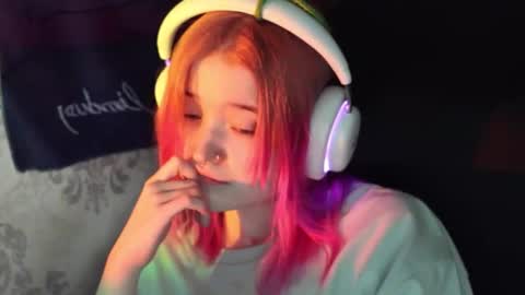 meowme online show from 02.05.25