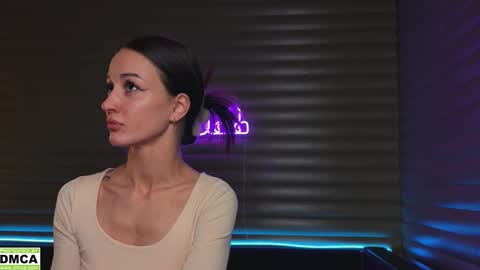  NIKKY  STIVE     Every day from 1000  to 200  EST time. online show from 10.27.25