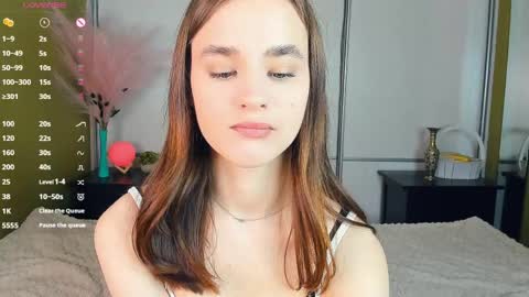 Snapshot of meoww_meows chatting on 04.03.26 Julie online show from 04.03.26