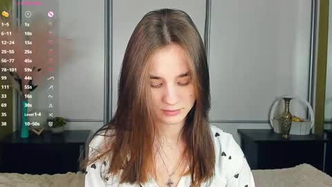 Snapshot of meoww_meows chatting on 04.06.26 Julie online show from 04.06.26