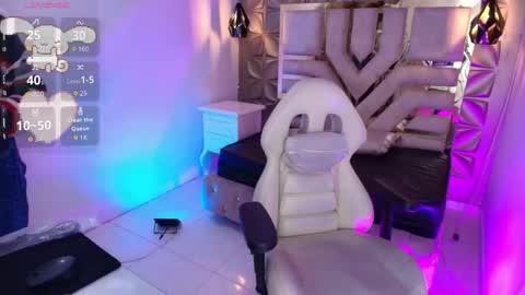    online show from 11.15.25