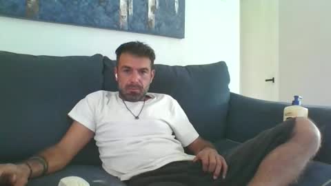 Mercedes190d online show from 11.04.25