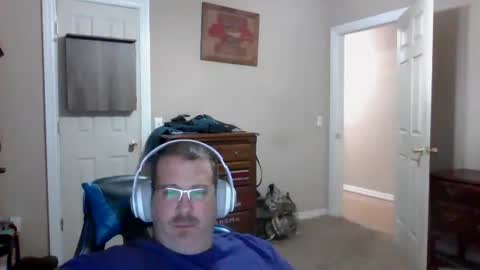 Snapshot of mercer1977 chatting on 10.26.25 mercer1977 online show from 10.26.25