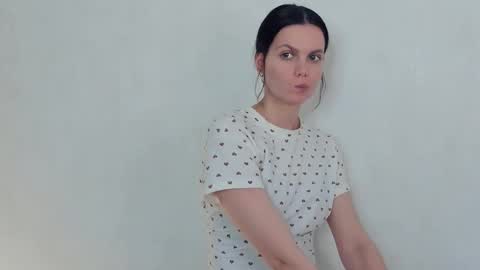 Snapshot of mercymanrriquez chatting on 03.01.26 Miya online show from 03.01.26