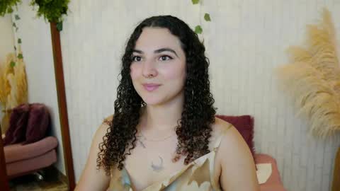 Snapshot of merida_bell18 chatting on 09.12.25 Merida Bell online show from 09.12.25