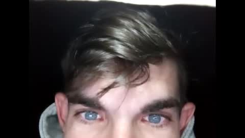 Snapshot of merrdaddyy chatting on 10.18.25 merrdaddyy online show from 10.18.25