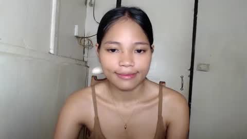 merryrose143 online show from 04.16.26