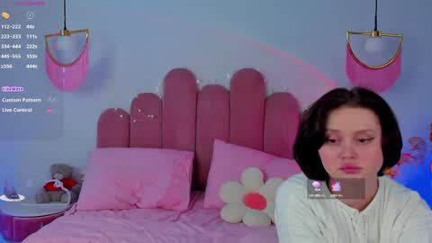 Anna online show from 03.07.25