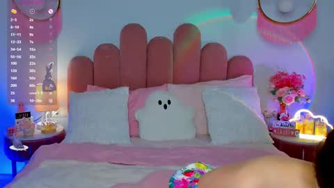 Anna online show from 10.24.25