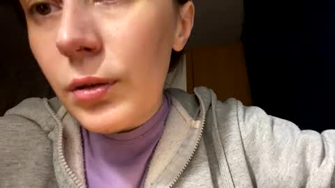 Snapshot of mesmerizing_hypn0_goddess chatting on 11.14.25 Jessica online show from 11.14.25