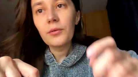 Snapshot of mesmerizing_hypn0_goddess chatting on 12.19.25 Jessica online show from 12.19.25