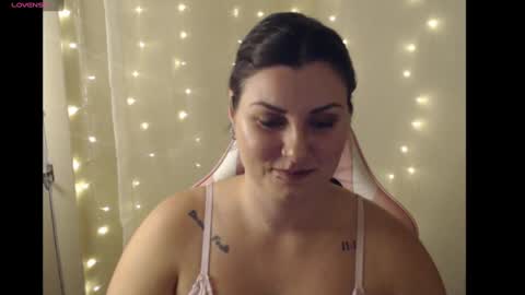 Snapshot of metalmandi chatting on 10.29.25 Mandi online show from 10.29.25