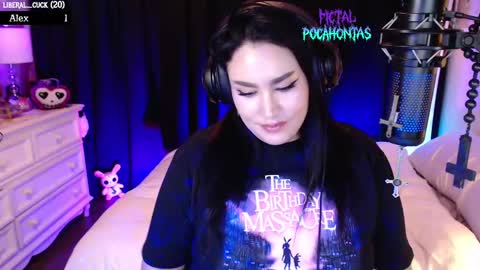 Snapshot of metalpocahotass chatting on 09.09.25 MetalPocahotass online show from 09.09.25